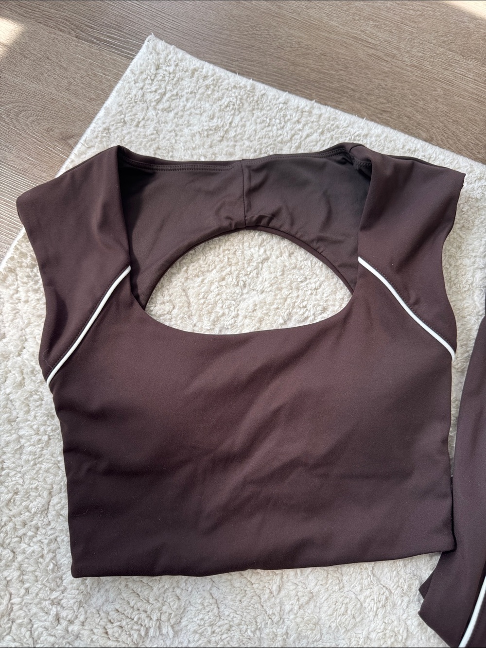 Forever 21 Dark Brown Athletic Flare Pants & Crop Top Set - Picture 2 of 4